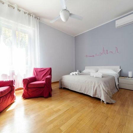 Sant'Orsola Colorful Huge Apartment Bolonia Zewnętrze zdjęcie